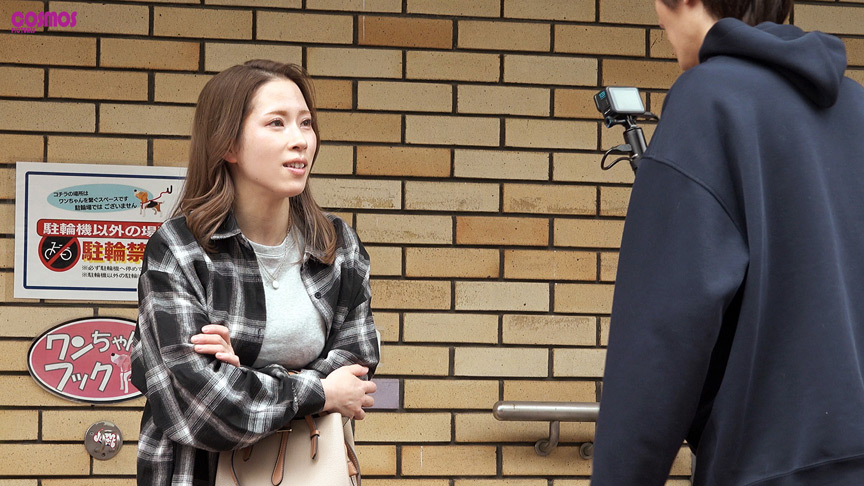 結婚して19年、平凡な生活を送る主婦。最近、年齢を重ねるごとに心が冷めていくのを感じる…もう一度だけ10代の頃のようにキスしただけでドキドキする燃えるようなSEXがしたい。一日限定彼氏と最初で最後の不貞中出しSEX あかねさん（40歳）杉並区在住 ●供：息子（18歳） 005